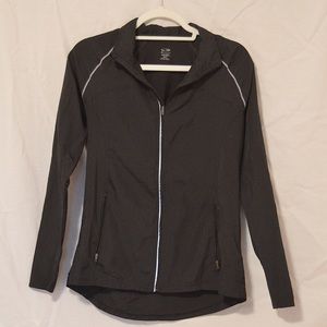 Dry-fit Champion Windbreaker